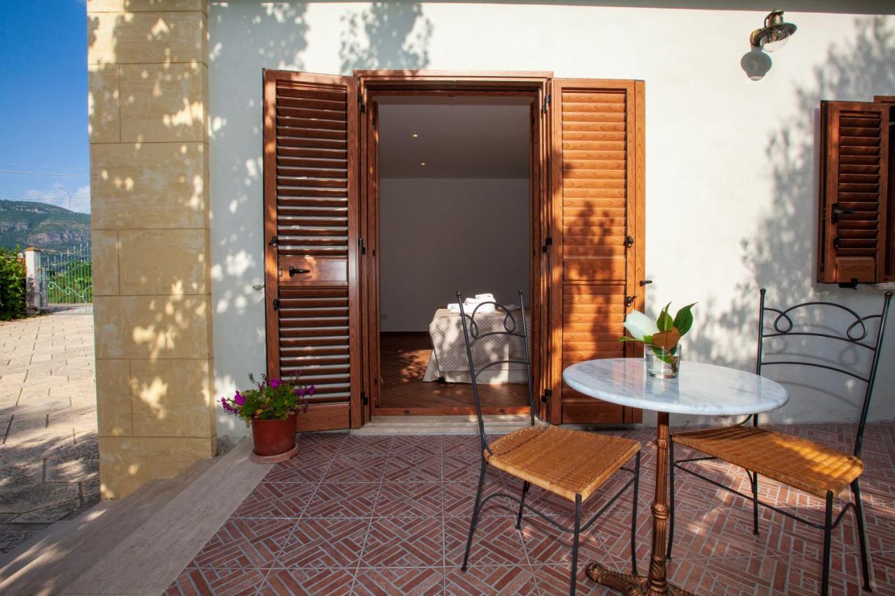 B&B Le Dee Di Paestum Eksteriør billede